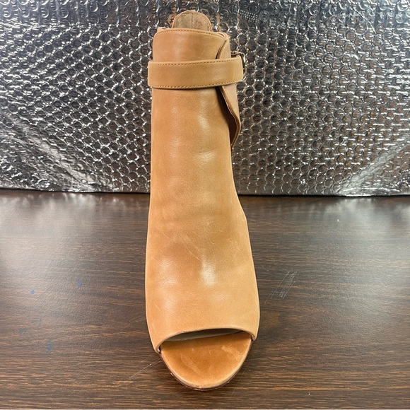 Vince Camuto Venica Bootie Size 10 Eu 40 Tan Buckled Leather 5 In Heel Open Toe - Picture 8 of 14